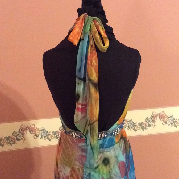 NWT Cachet Vibrant Watercolor Evening Gown - Picture 2 of 3